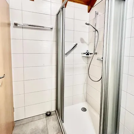 Weinhaus Am Schieferfels Nocleg ze śniadaniem 3*