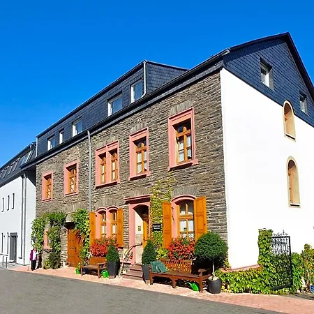 Weinhaus Am Schieferfels 3* Veldenz