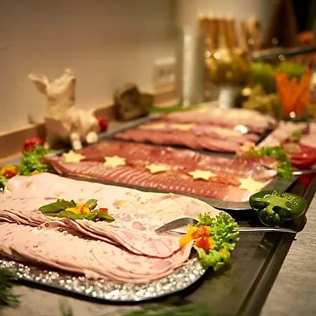 Nocleg ze śniadaniem Weinhaus Am Schieferfels 3*