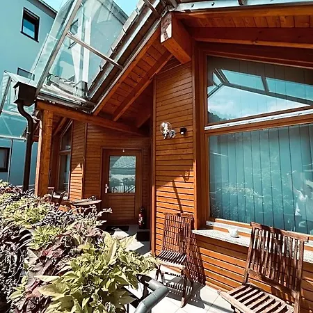 Weinhaus Am Schieferfels Nocleg ze śniadaniem 3*