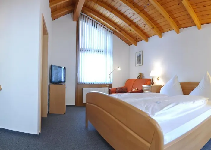 Weinhaus Am Schieferfels 3* Veldenz