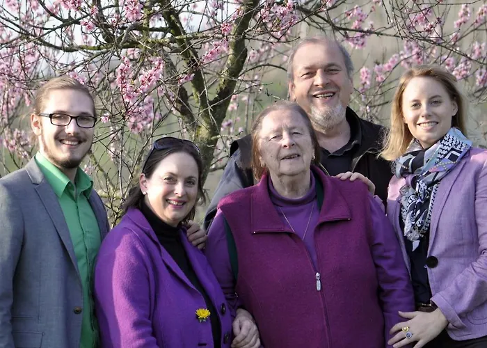 B&B Weinhaus Am Schieferfels Veldenz