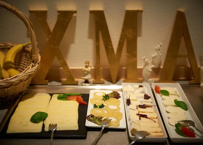 Weinhaus Am Schieferfels B&B Veldenz