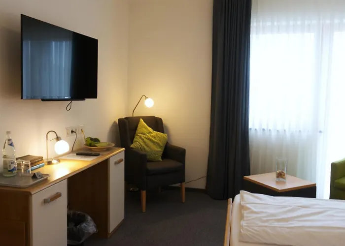 Weinhaus Am Schieferfels B&B 3*