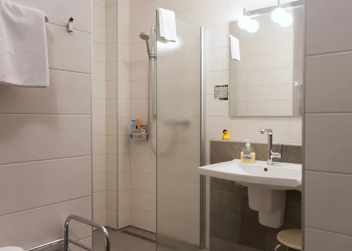 B&B Weinhaus Am Schieferfels 3*